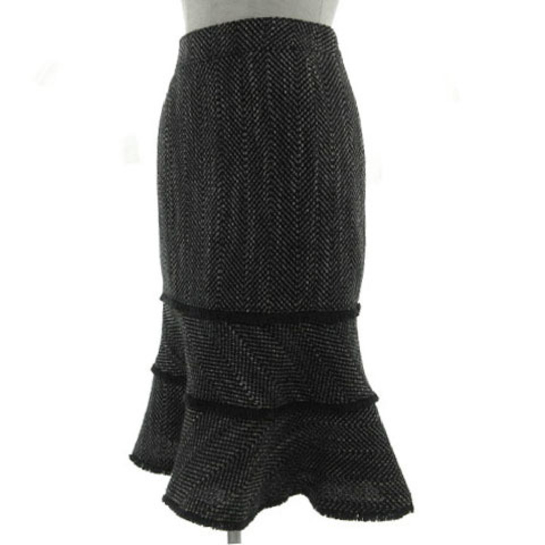 COUP DE CHANCE(クードシャンス)のクードシャンス スカート マーメード ミディ丈 フリンジ ツイード 黒 白 36 レディースのスカート(ひざ丈スカート)の商品写真