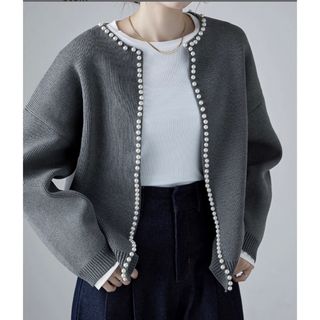 ザラ(ZARA)の新品 etoll.パール付きニットカーディガン(カーディガン)