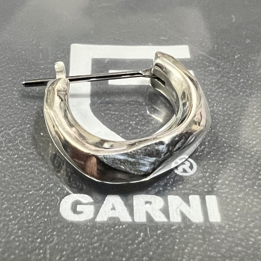 GARNI(ガルニ)のGARNI Crockery Pierce ガルニ ピアス メンズのアクセサリー(ピアス(片耳用))の商品写真