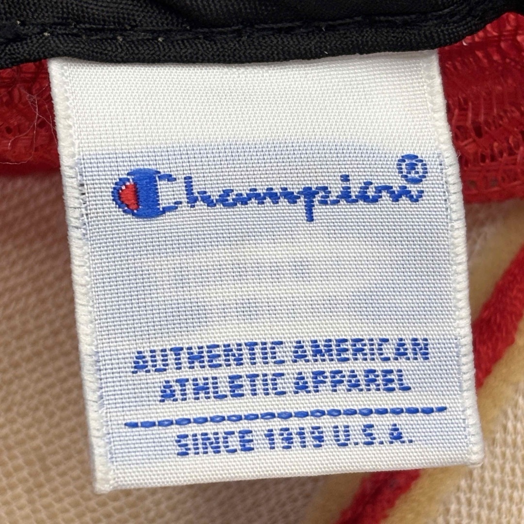 Champion(チャンピオン)のチャンピオン　レッド スナップバック　メッシュ 子供　キッズ キッズ/ベビー/マタニティのこども用ファッション小物(帽子)の商品写真