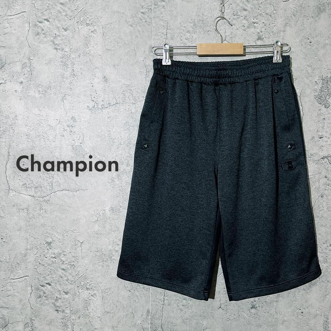 Champion(チャンピオン)の【 美品 ✿】チャンピオン ハーフ パンツ ショート ルーム ウェア 黒 M メンズのパンツ(ショートパンツ)の商品写真