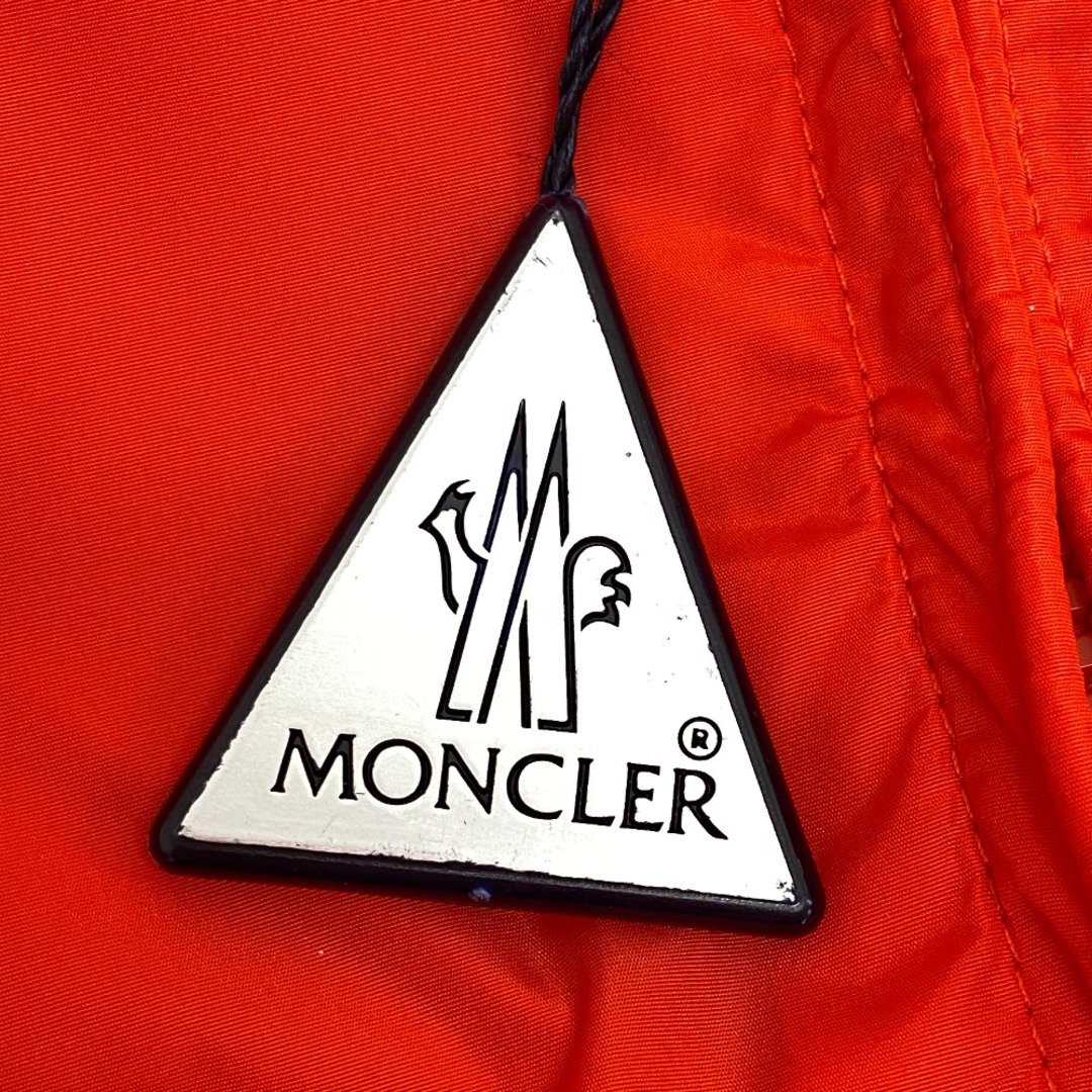 MONCLER(モンクレール)のモンクレール MONCLER ナイロンジャケット
 ALEXANDRITE 19年 オレンジ レディースのジャケット/アウター(ナイロンジャケット)の商品写真