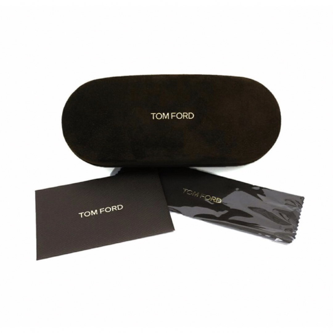 TOM FORD(トムフォード)のTOM FORD 王道スクエアセルフレーム 新品未使用品 メンズのファッション小物(サングラス/メガネ)の商品写真