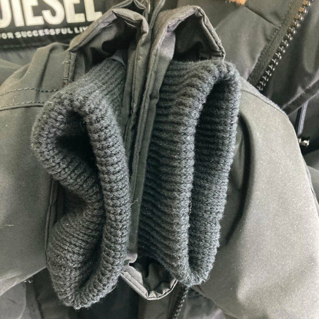 DIESEL(ディーゼル)の★DIESEL ディーゼル ファー付き 中綿ジャケット ブラック sizeS メンズのジャケット/アウター(その他)の商品写真