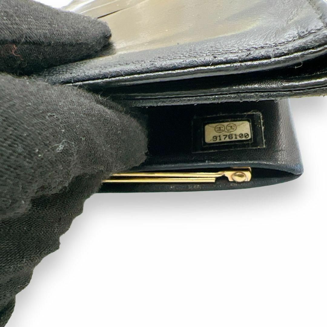CHANEL(シャネル)のCHANEL シャネル キャビアスキン ココマーク 二つ折り財布 がま口 レディースのファッション小物(財布)の商品写真