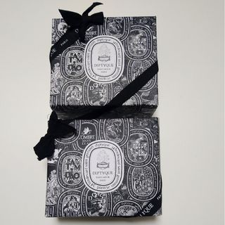 ディプティック(diptyque)の【新品】カタール航空 アメニティ ビジネスクラス diptyque 2個セット(旅行用品)