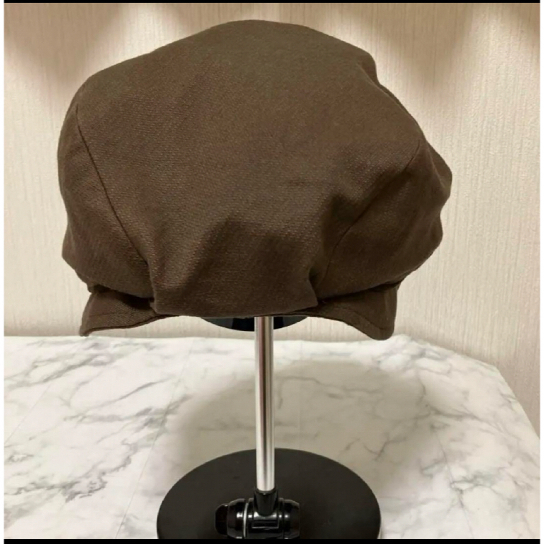 小顔効果の茶色のキャスケット 帽子 レディースの帽子(キャスケット)の商品写真
