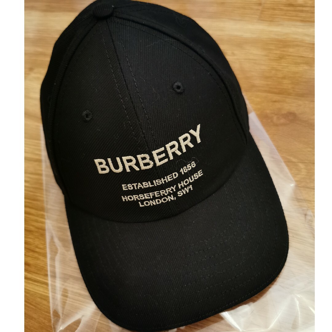 BURBERRY(バーバリー)のBURBERRY キャップレディース レディースの帽子(キャップ)の商品写真