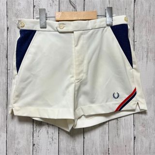 フレッドペリー(FRED PERRY)のフレッドペリー　FRED PERRY テニスショーツ　ハーフパンツ　ホワイト(ショートパンツ)