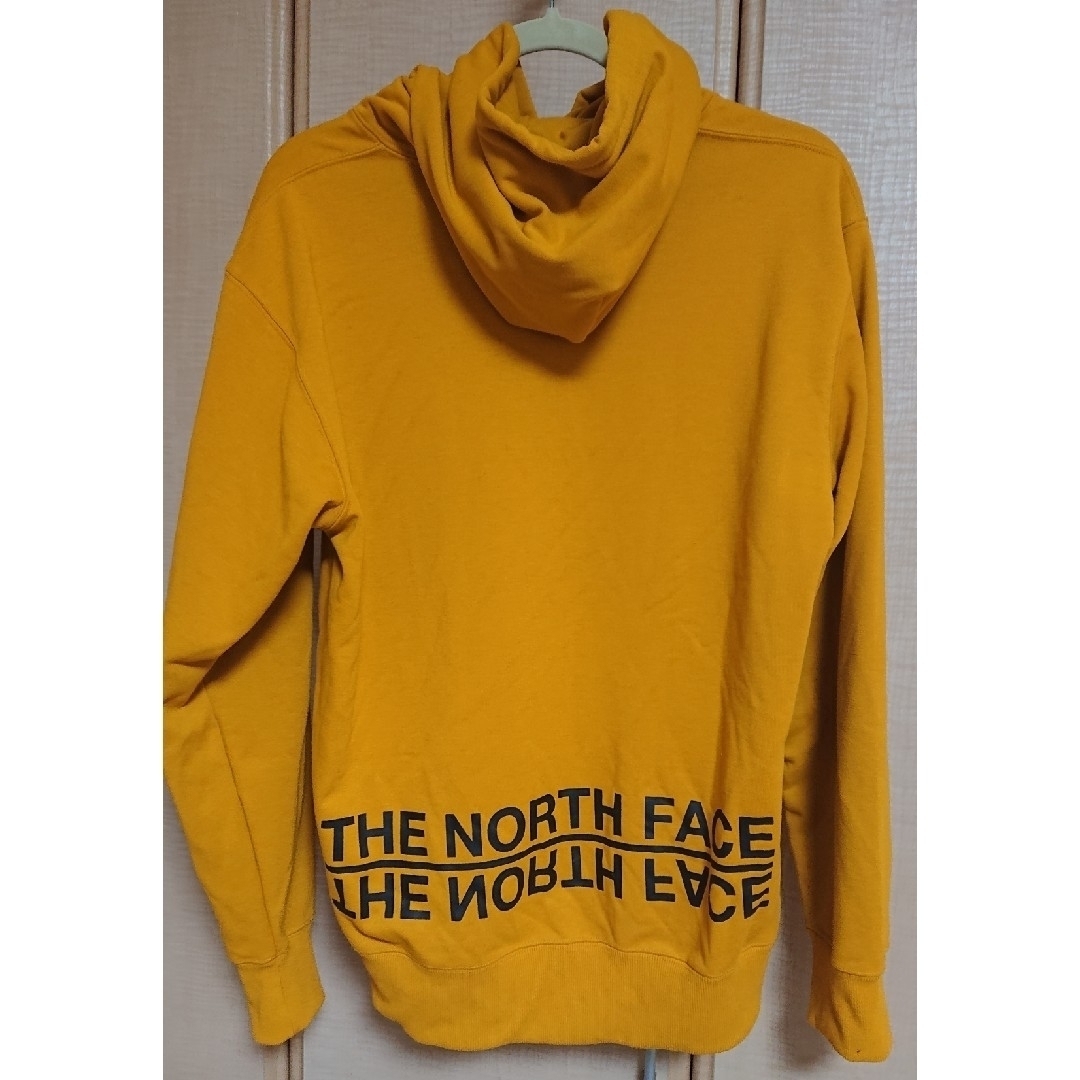 THE NORTH FACE(ザノースフェイス)のTHE NORTH FACE パーカー レディースのトップス(パーカー)の商品写真