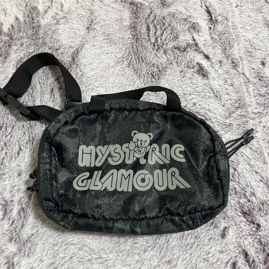 HYSTERIC GLAMOUR(ヒステリックグラマー)のヒステリックグラマー スネイク柄 ヒステリックベア ボディバッグ ウエストポーチ メンズのバッグ(ウエストポーチ)の商品写真