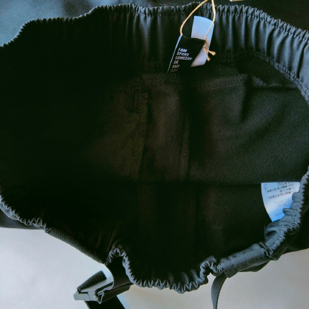adidas(アディダス)の黒 L アディダス メンズ ロングパンツ テックパンツ 裏起毛 登山 アウトドア メンズのパンツ(その他)の商品写真