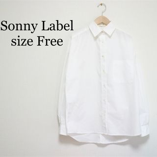 アーバンリサーチサニーレーベル(URBAN RESEARCH SONNY LABEL)のサニーレーベル アーバンリサーチ オーバーサイズシャツブラウス ホワイト 白(シャツ/ブラウス(長袖/七分))