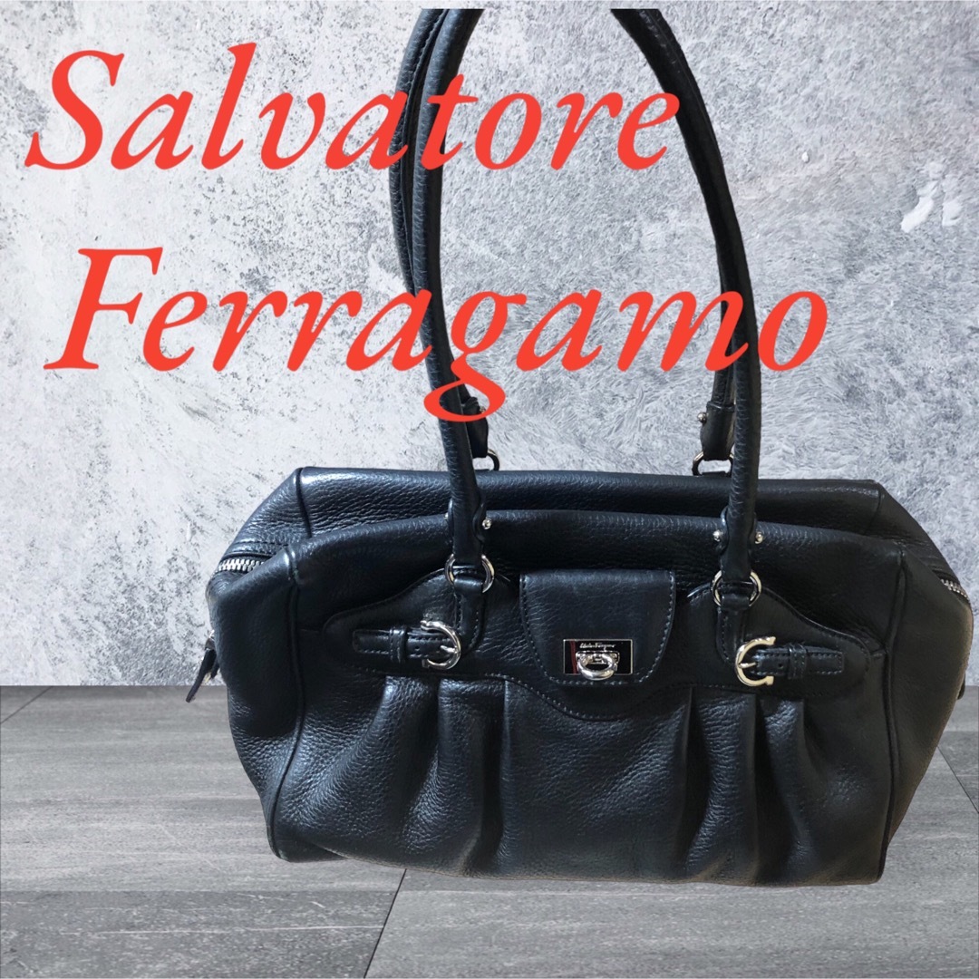 Salvatore Ferragamo(サルヴァトーレフェラガモ)の美品❣️ サルヴァトーレ フェラガモ ガンチーニ ハンドバッグ　黒色　レザー レディースのバッグ(ショルダーバッグ)の商品写真