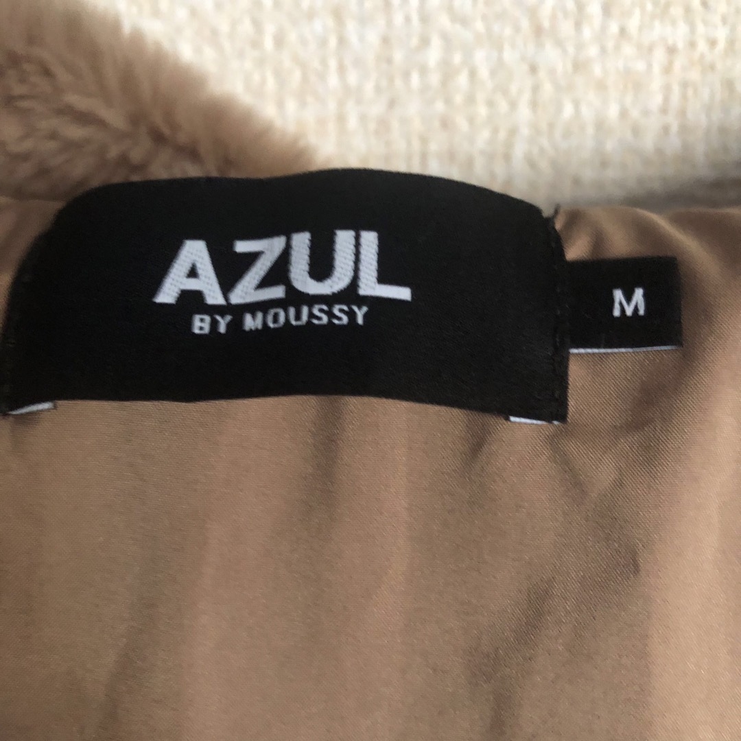 AZUL by moussy(アズールバイマウジー)のアズールバイマウジー✳︎フラッフィーフーディーコート レディースのジャケット/アウター(毛皮/ファーコート)の商品写真