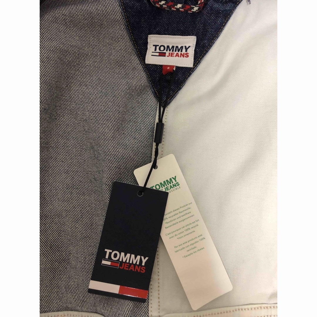 TOMMY JEANS(トミージーンズ)の限定 TOMMY HILFIGER JEANS アーカイブデニムフードジャケット メンズのジャケット/アウター(Gジャン/デニムジャケット)の商品写真