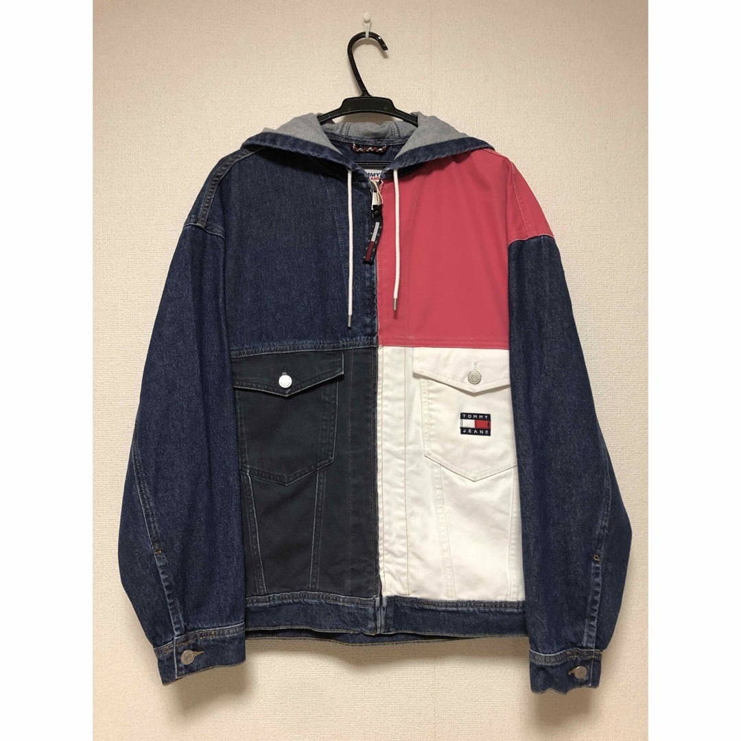 TOMMY JEANS(トミージーンズ)の限定 TOMMY HILFIGER JEANS アーカイブデニムフードジャケット メンズのジャケット/アウター(Gジャン/デニムジャケット)の商品写真