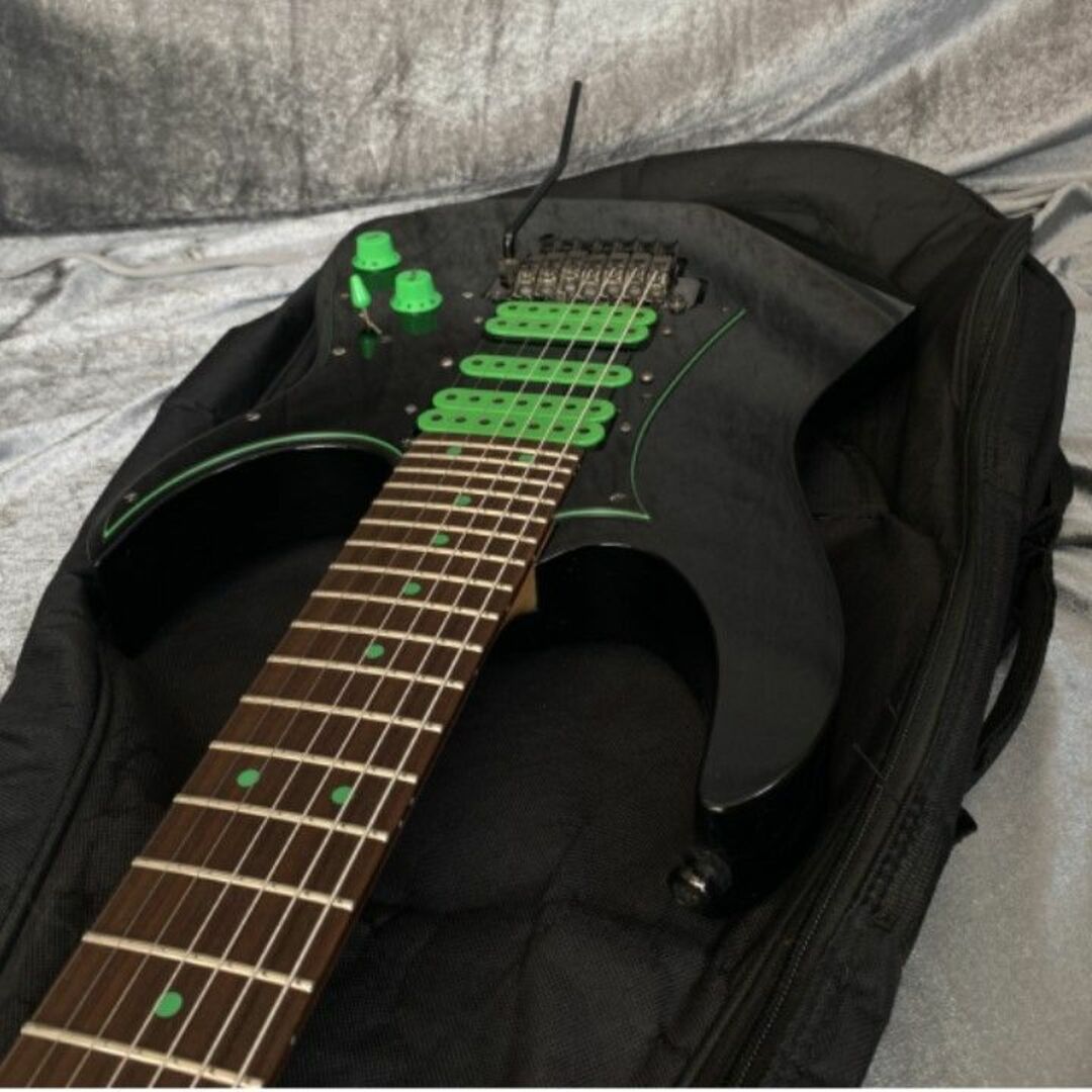 Ibanez(アイバニーズ)の定価253,000円 IBANEZ UV70P スティーヴ・ヴァイ モデル 楽器のギター(エレキギター)の商品写真