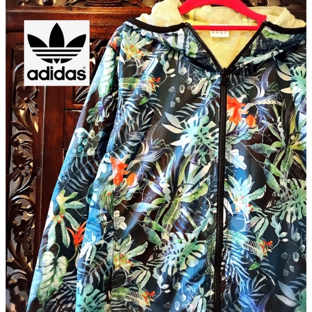 adidas(アディダス)のアディダス ネオ ボタニカル 花柄 ナイロン ジャージ ウィンドブレーカー レディースのジャケット/アウター(ナイロンジャケット)の商品写真