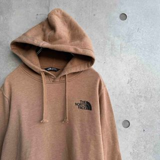 ザノースフェイス(THE NORTH FACE)のTHE NORTH FACE プルオーバー パーカー ロゴ 海外限定 ベージュ(パーカー)