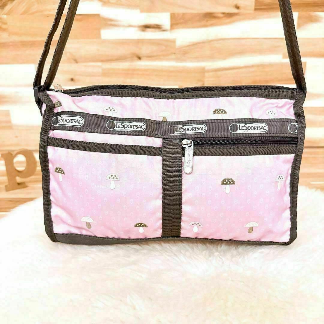 Lesportsac   レスポートサック　ショルダーバッグ　刺繍　グレージュ