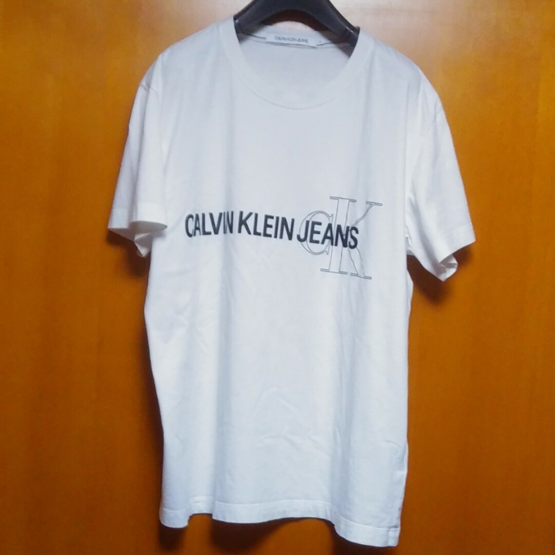 Calvin Klein(カルバンクライン)のカルバンクライン　Tシャツ　ＸＬ メンズのトップス(Tシャツ/カットソー(半袖/袖なし))の商品写真