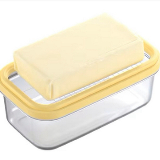 ニトリ(ニトリ)のカットできちゃうバターケース バターケース ニトリ(調理道具/製菓道具)