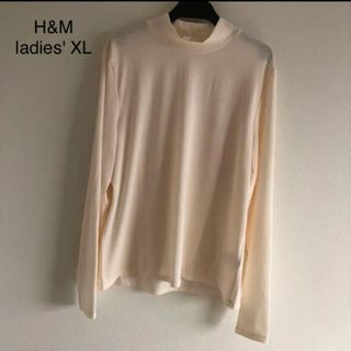 エイチアンドエム(H&M)の新品　H&M オフ白　ロンT 長袖　カットソー  LL(Tシャツ(長袖/七分))