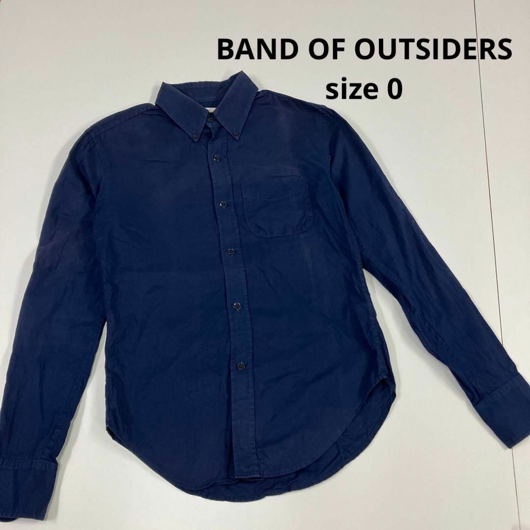 BAND OF OUTSIDERS(バンドオブアウトサイダーズ)のBAND OF OUTSIDERS ネイビー　フェード　ボタンダウンシャツ　古着 メンズのトップス(シャツ)の商品写真