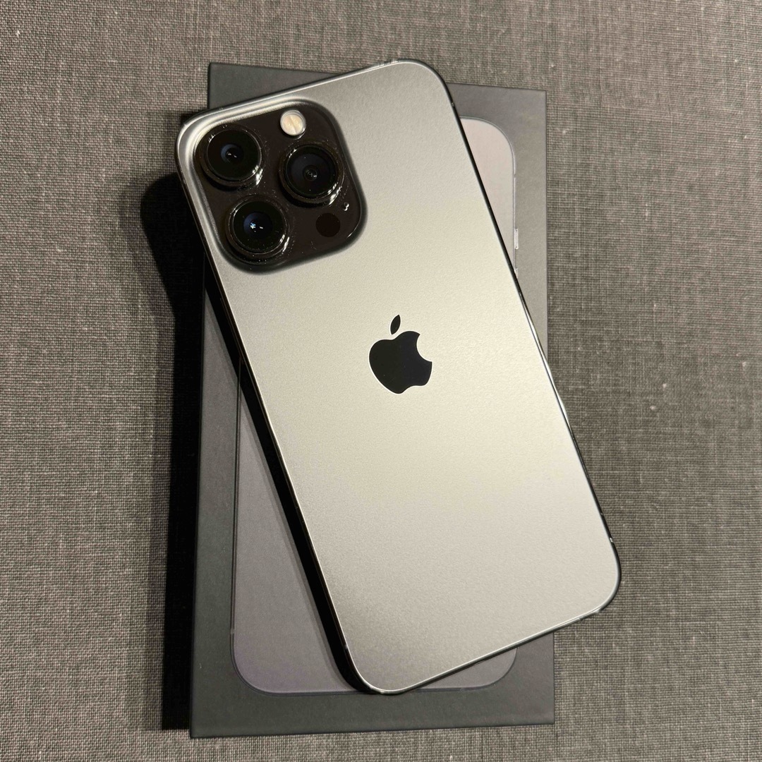 美品 iPhone 13 pro 256GB グラファイト