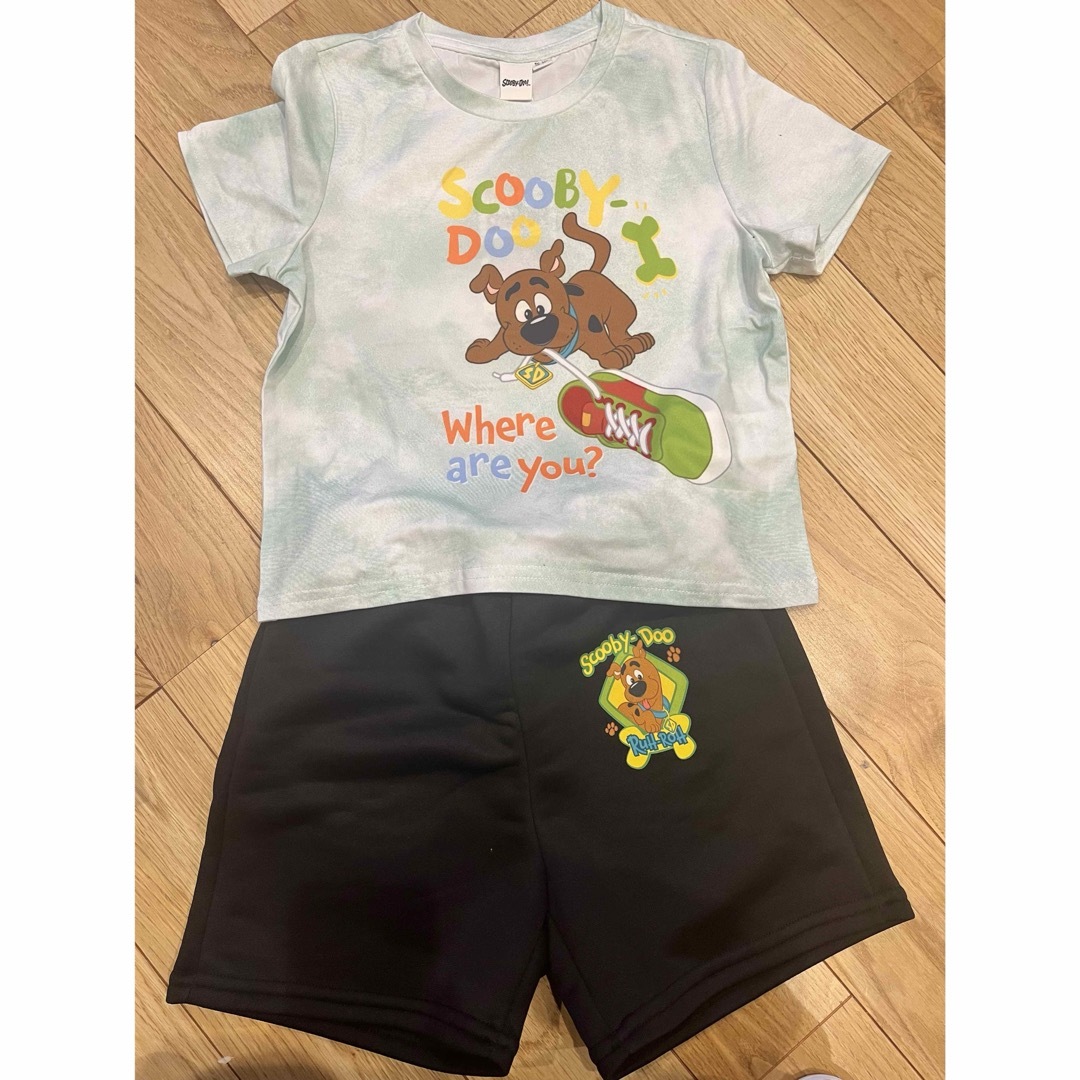 スクービードゥ　5歳　セットアップ　Scooby Doo キッズ/ベビー/マタニティのキッズ服男の子用(90cm~)(Tシャツ/カットソー)の商品写真