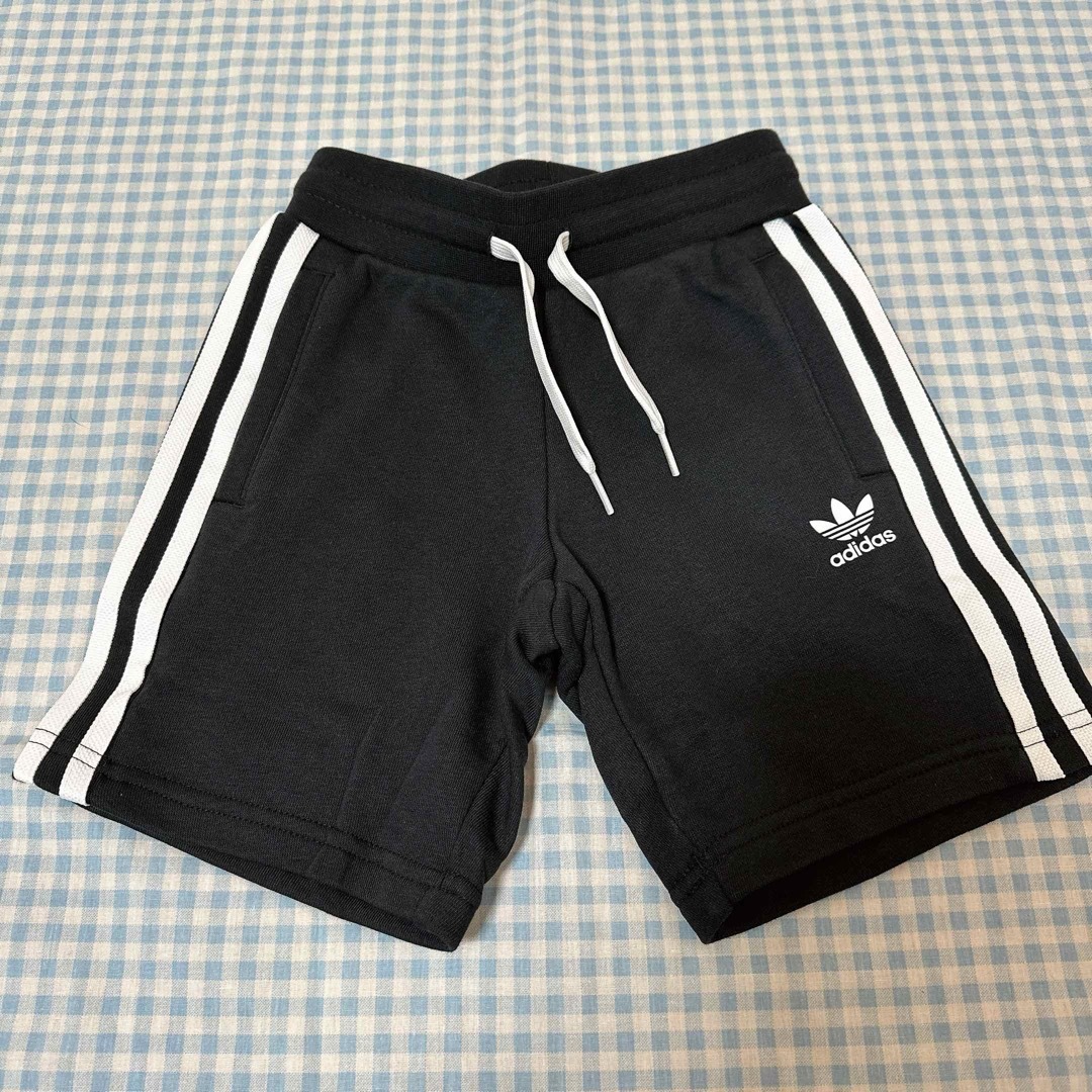 Originals（adidas）(オリジナルス)の新品 110 アディダス オリジナルス 半袖 Tシャツ ハーフ　パンツ セット キッズ/ベビー/マタニティのキッズ服男の子用(90cm~)(その他)の商品写真