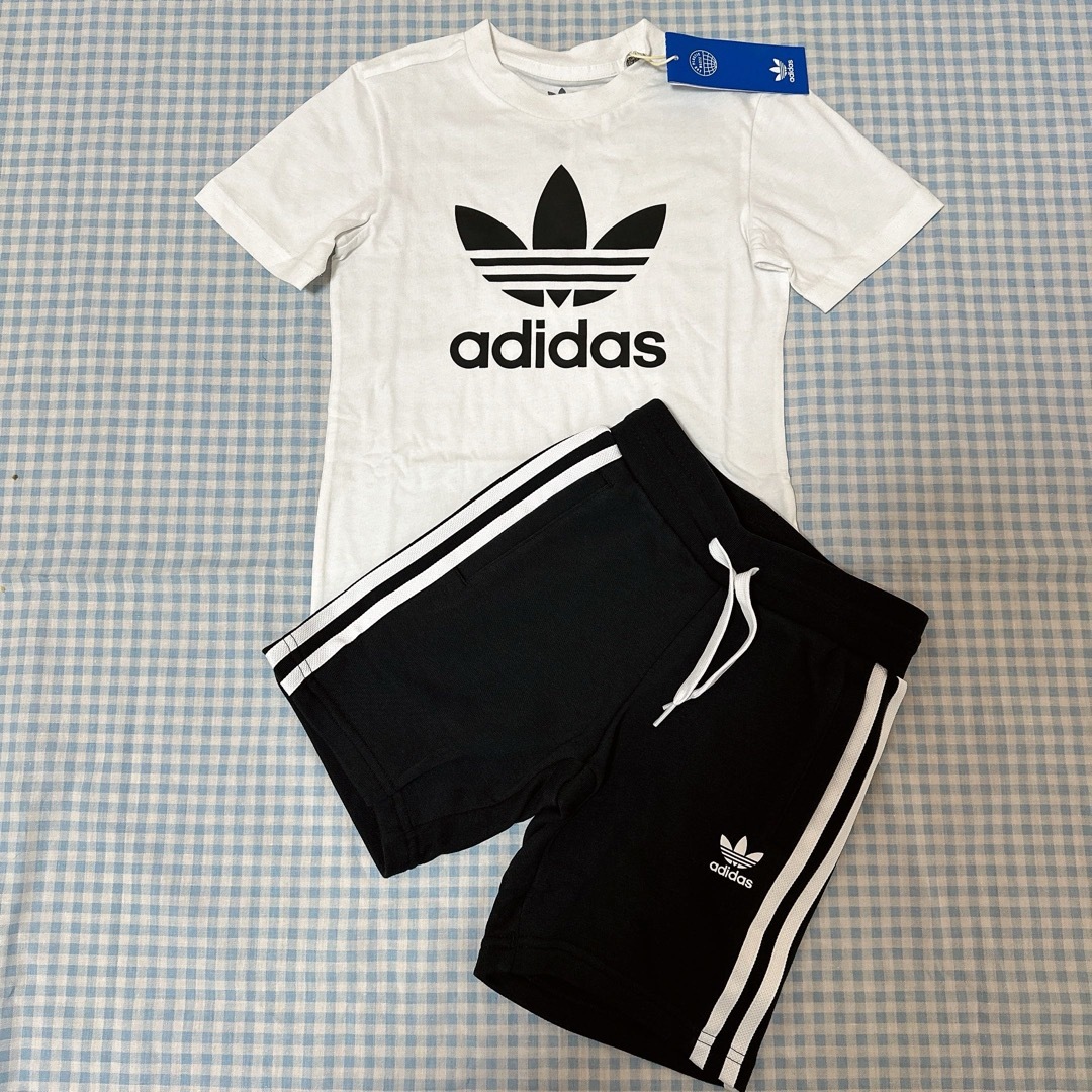 Originals（adidas）(オリジナルス)の新品 110 アディダス オリジナルス 半袖 Tシャツ ハーフ　パンツ セット キッズ/ベビー/マタニティのキッズ服男の子用(90cm~)(その他)の商品写真