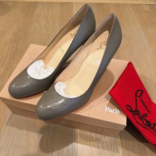 クリスチャンルブタン(Christian Louboutin)の新品　ルブタン　グレー　パンプス　38.5  クリスチャン　ルブタン　プレーン(ハイヒール/パンプス)