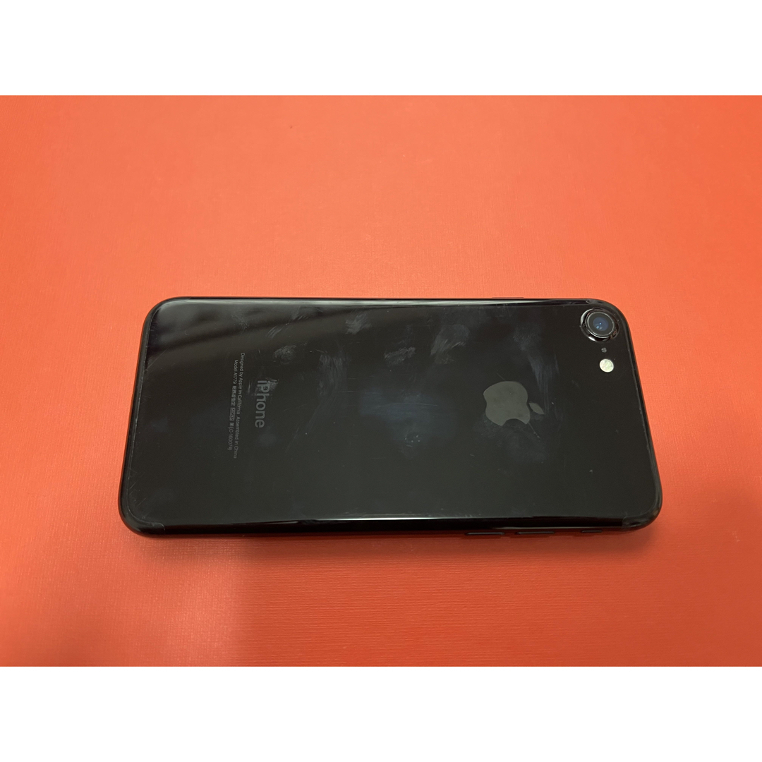 iPhone(アイフォーン)のiPhone 7/128GB/BK/ジェットブラック/SIMフリー/本体 スマホ/家電/カメラのスマートフォン/携帯電話(スマートフォン本体)の商品写真