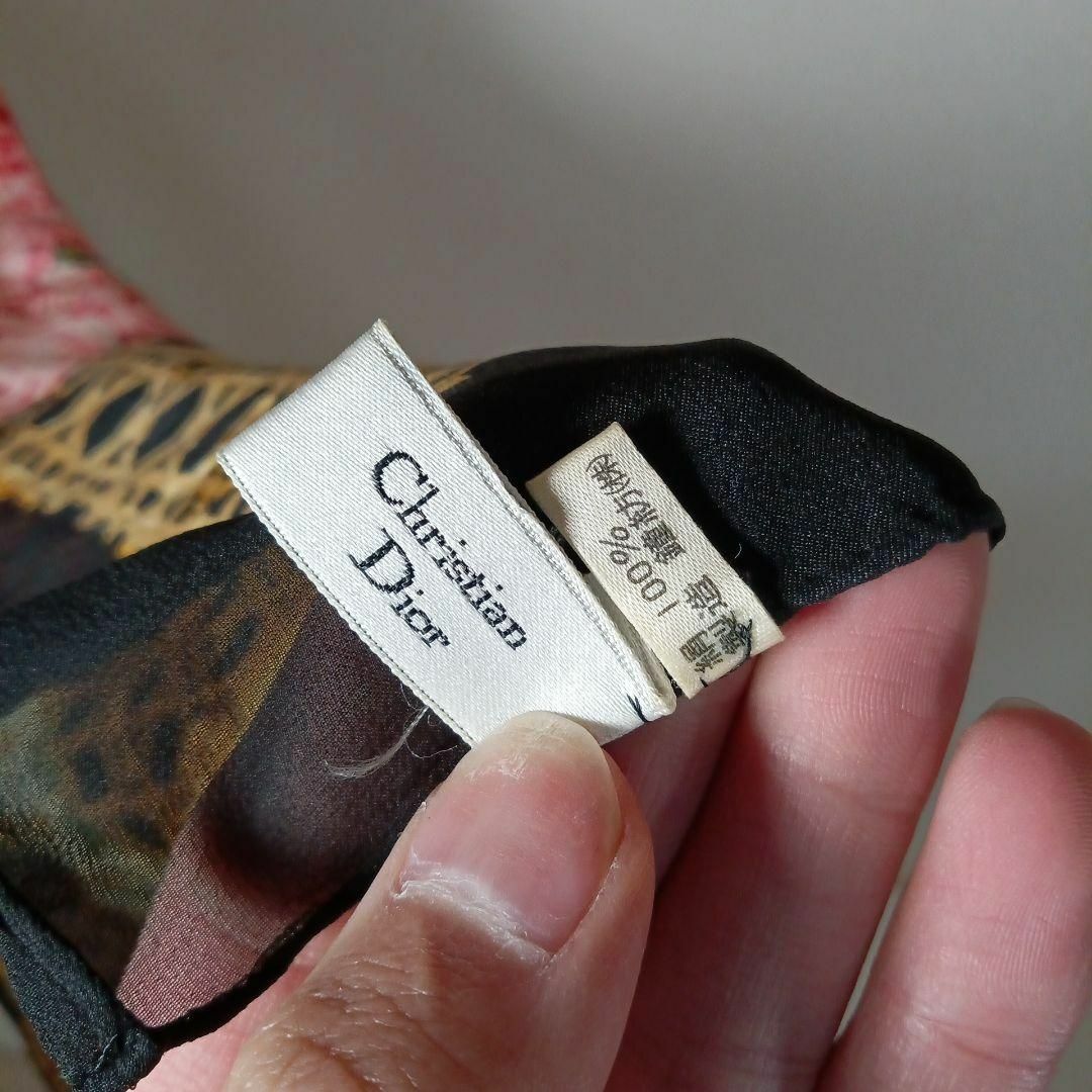 Christian Dior(クリスチャンディオール)のⅩⅥ127超美品　クリスチャンディオール　スカーフ　高級シルク100　カナージュ レディースのファッション小物(バンダナ/スカーフ)の商品写真