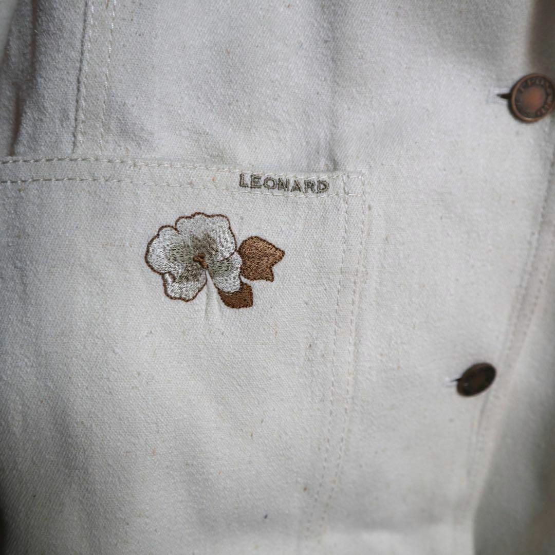 LEONARD(レオナール)の【最高級】LEONARD シルクデニム フラワー刺繍デザイン テーラードJKT レディースのジャケット/アウター(テーラードジャケット)の商品写真