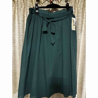 シマムラ(しまむら)の緑色スカート(ひざ丈スカート)