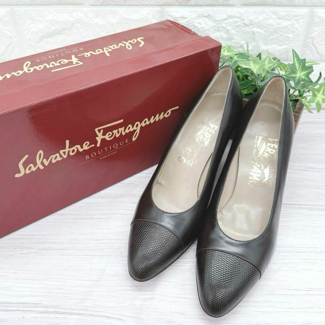 極美品 Salvatore Ferragamo リザード型押し レザー 切替