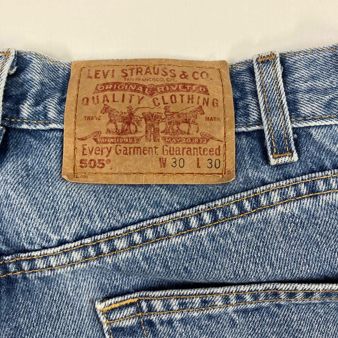 Levi's(リーバイス)のリーバイス505 デニムパンツ　Gパン　2001年製　メキシコ　古着　00's メンズのパンツ(デニム/ジーンズ)の商品写真