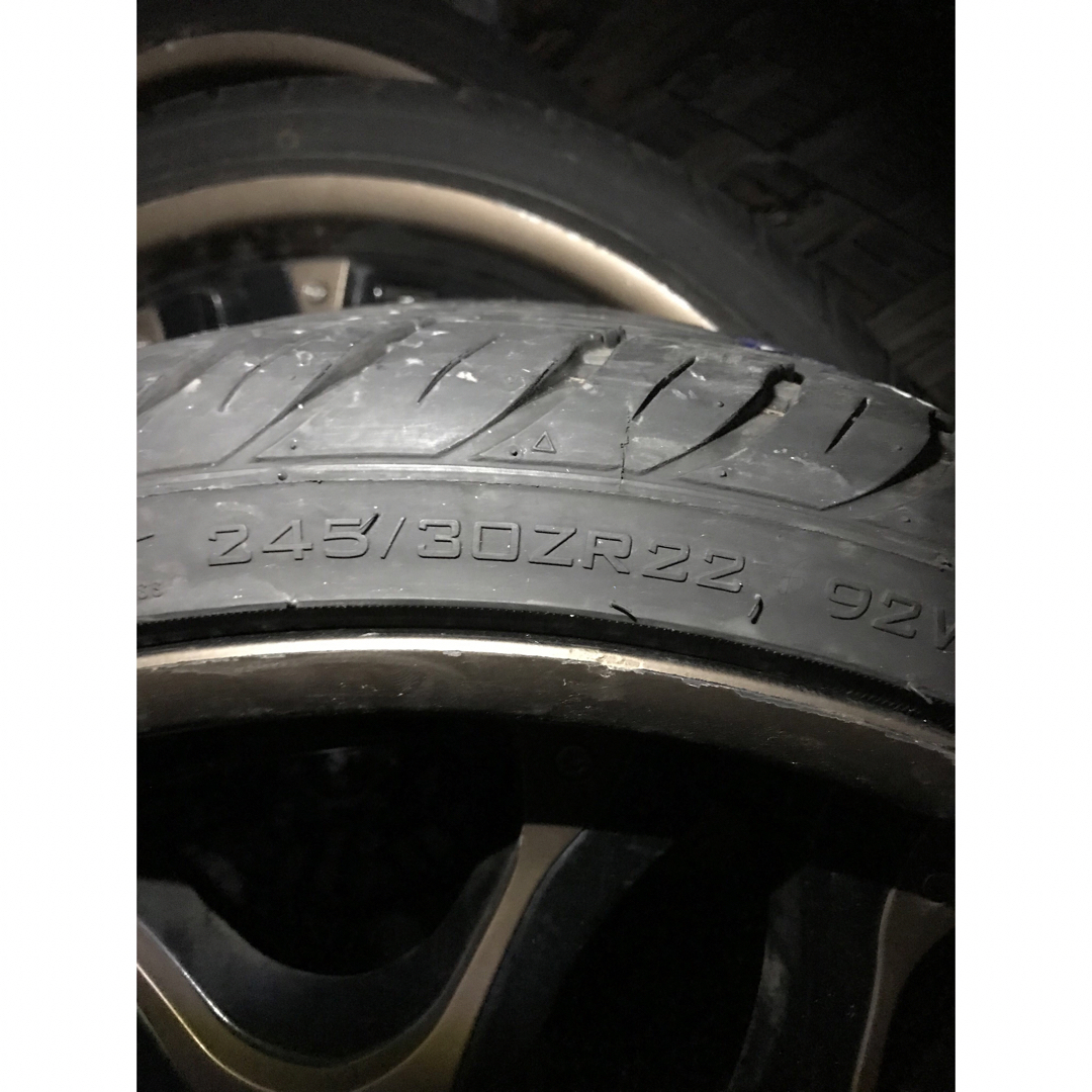 アルミホイールタイヤ付き 自動車/バイクの自動車(タイヤ・ホイールセット)の商品写真