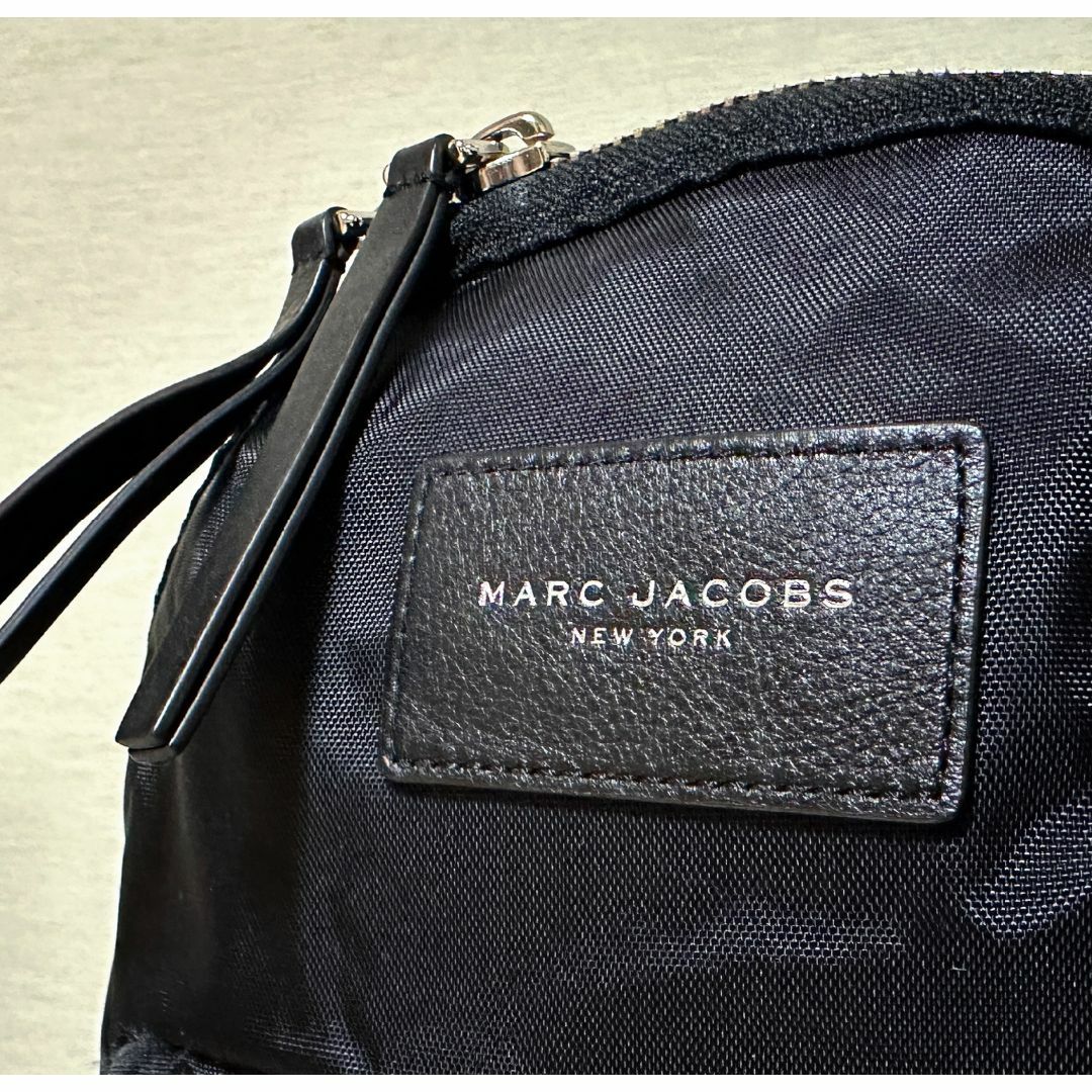 MARC JACOBS(マークジェイコブス)のMARC JACOBS ☆ 美品 ナイロン リュック レディースのバッグ(リュック/バックパック)の商品写真