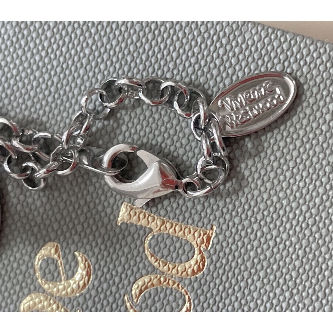 Vivienne Westwood(ヴィヴィアンウエストウッド)のヴィヴィアンウエストウッド　オーブ　ネックレス　シルバー　 レディースのアクセサリー(ネックレス)の商品写真