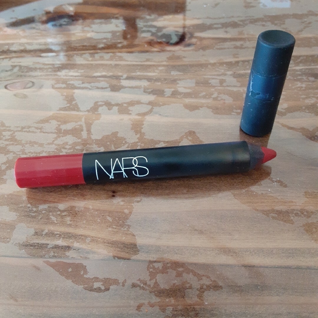 NARS(ナーズ)のナースベルベットマットリップペンシル52GTA コスメ/美容のベースメイク/化粧品(リップライナー)の商品写真