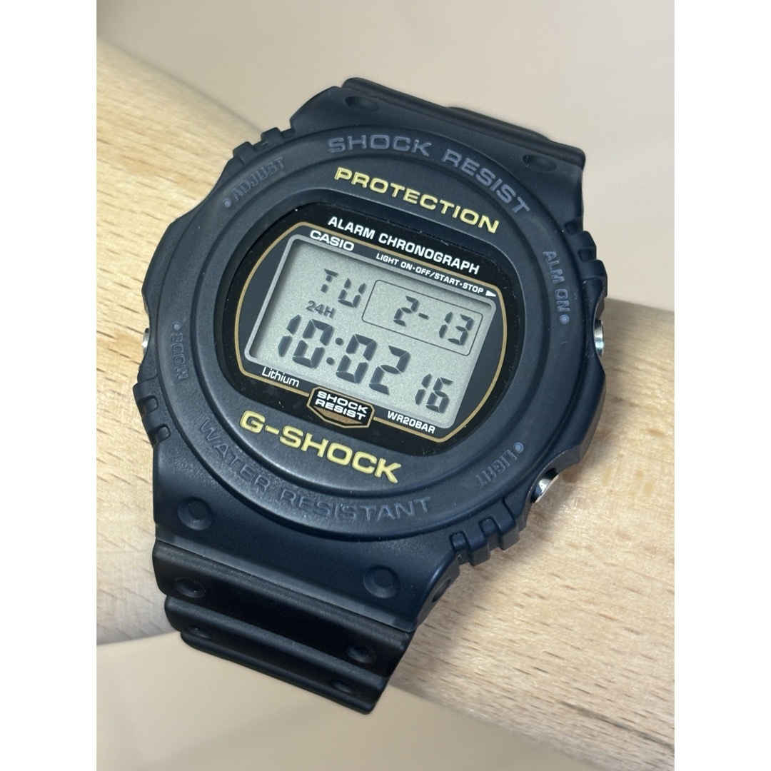 G-SHOCK(ジーショック)のG-SHOCK/ビンテージ/DW-5750/スティング/スケルトン/箱付/グレー メンズの時計(腕時計(デジタル))の商品写真