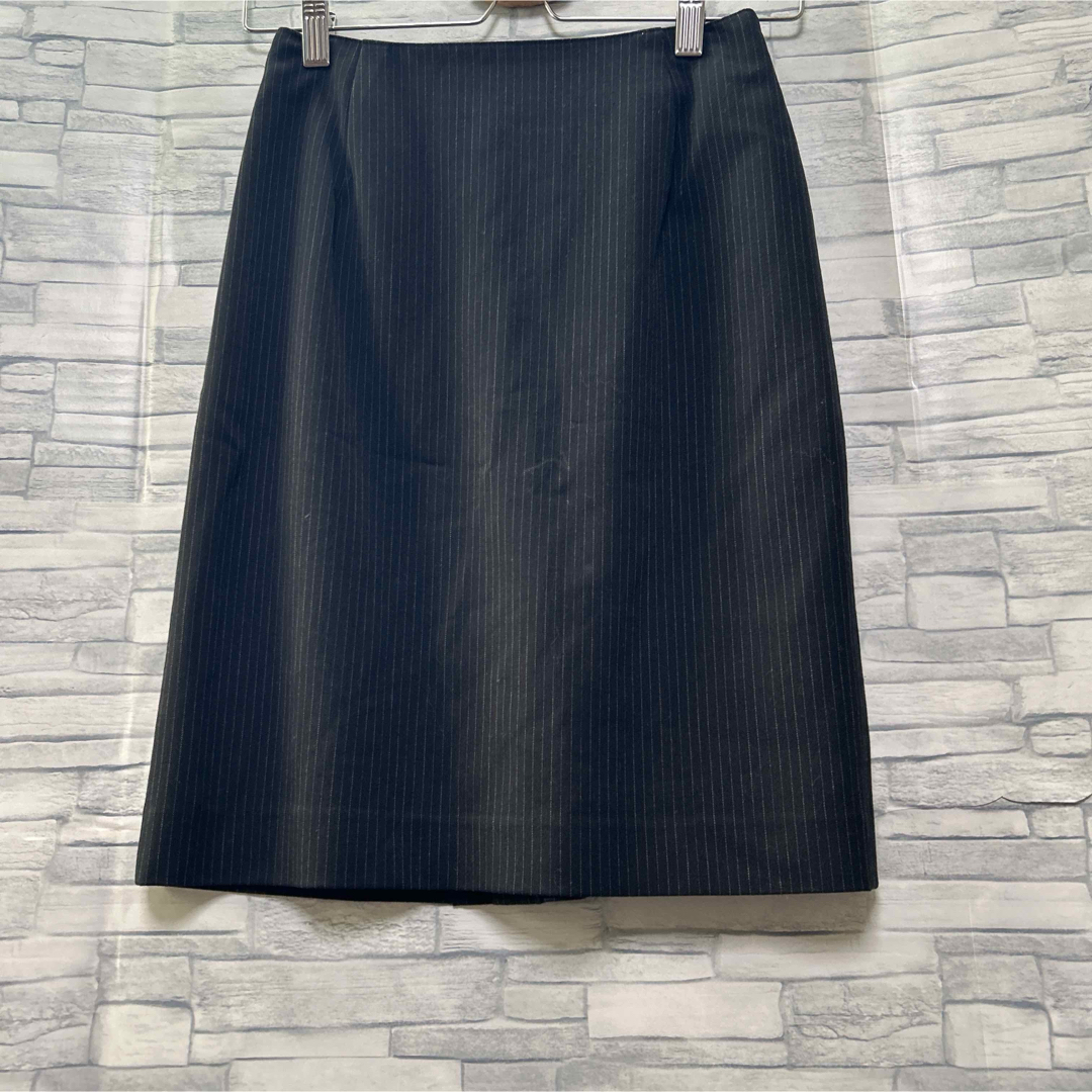 GEGRGE ストライプセットアップ　ジャケット&スカート2点セット レディースのフォーマル/ドレス(スーツ)の商品写真