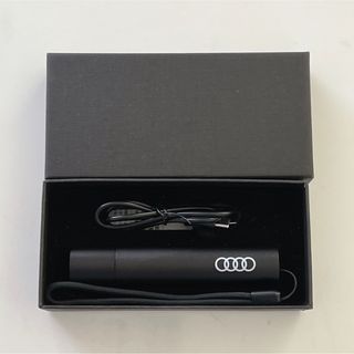 AUDI - 土日限定 Audi / アウディ キーリング キーホルダー 未使用品