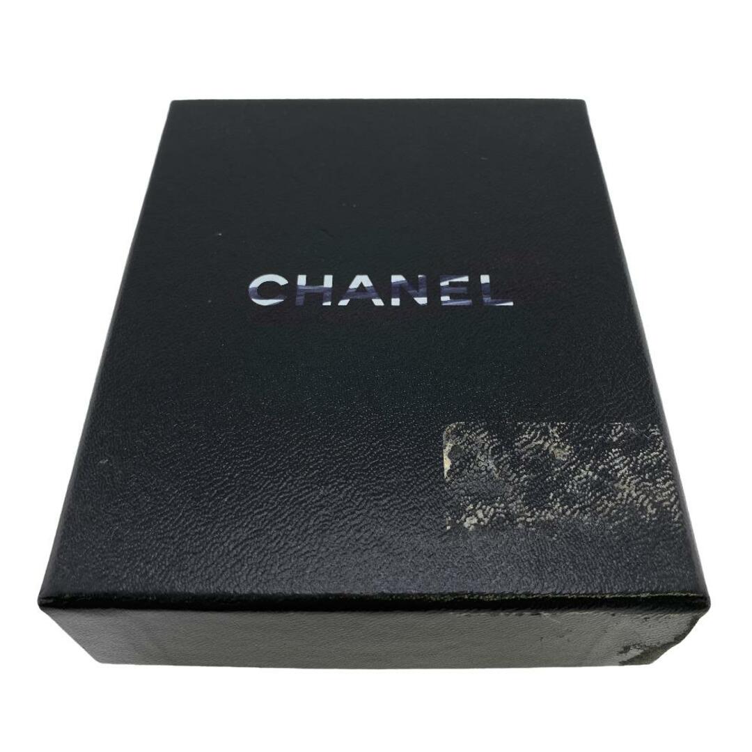 CHANEL(シャネル)のシャネル CHANEL バレッタ
 レジン ココマーク クローバー 03A  アイボリー レディースのヘアアクセサリー(バレッタ/ヘアクリップ)の商品写真