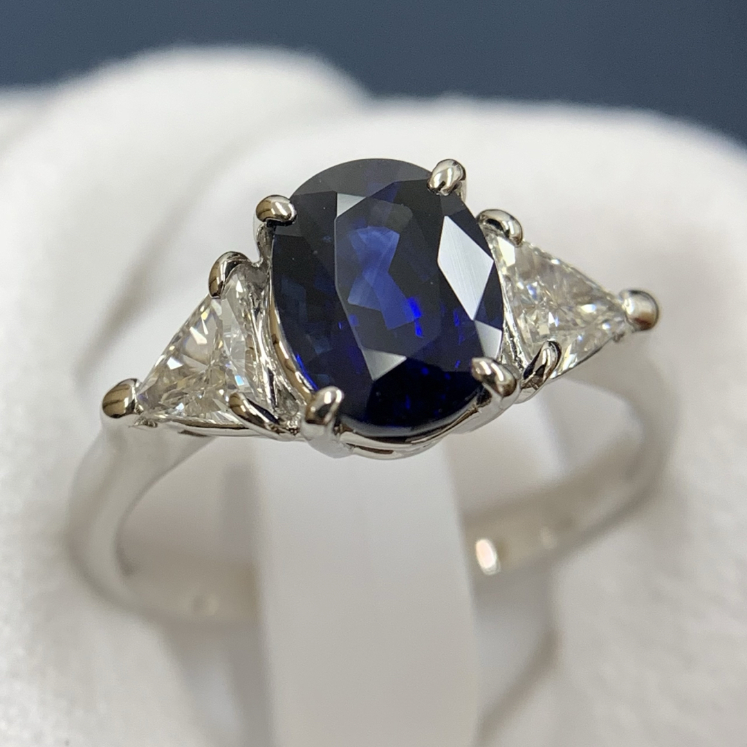 Pt900 サファイア　2.14 ダイヤモンド　0.43 リング　指輪 レディースのアクセサリー(リング(指輪))の商品写真