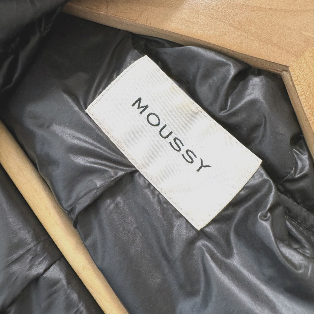 moussy(マウジー)の送料込み　moussy  マウジー　ダウンコート　ダウンジャケット レディースのジャケット/アウター(ダウンコート)の商品写真